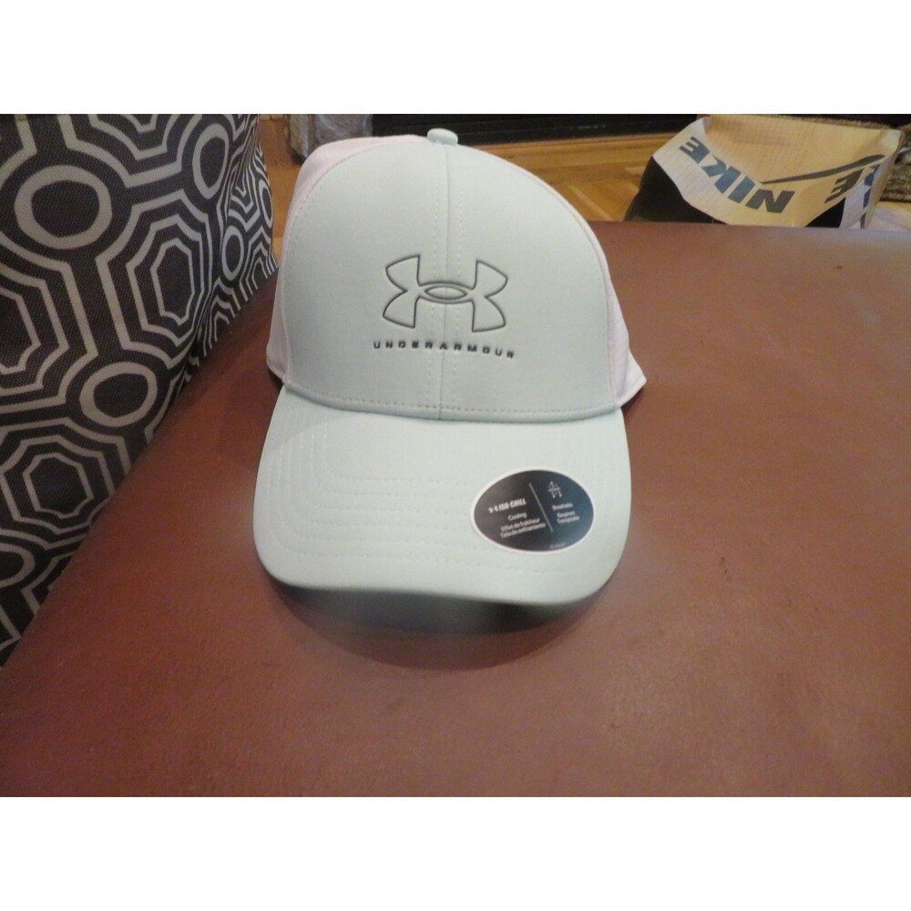 NWT Womens Green & White Under Armour Hat, OSFM